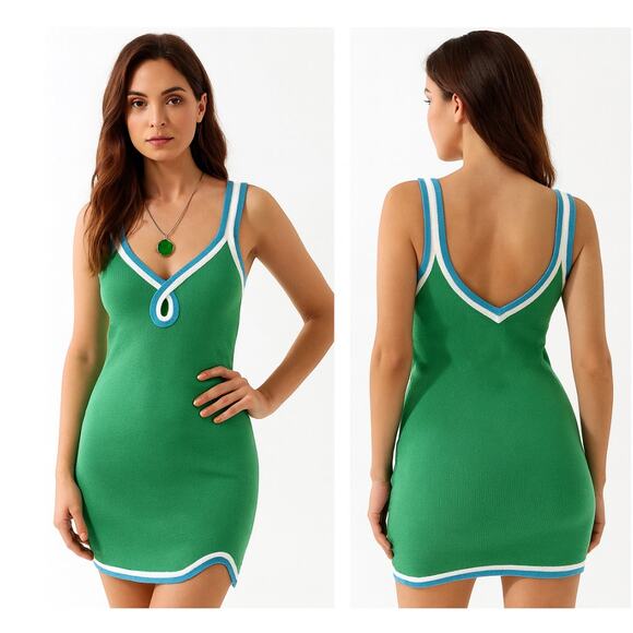 Free People Beach Green Knit Mini Sweater Dress M Keyhole Summer Resort Stretchy - Picture 1 of 11